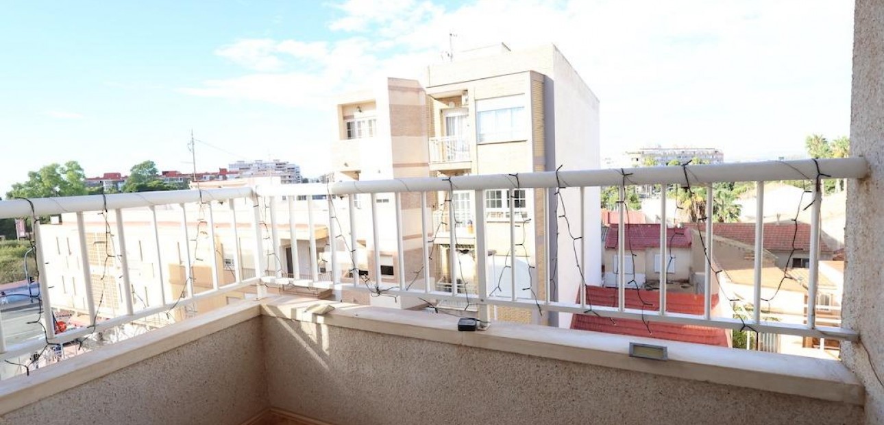 Sale - Apartment / flat -
Torrevieja - Acequion