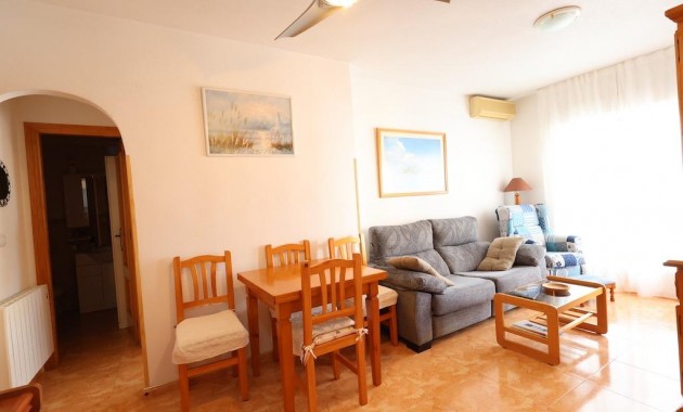 Herverkoop - Appartement / flat -
Torrevieja - Acequion