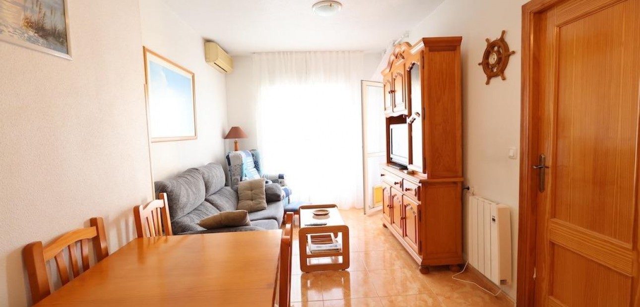 Herverkoop - Appartement / flat -
Torrevieja - Acequion