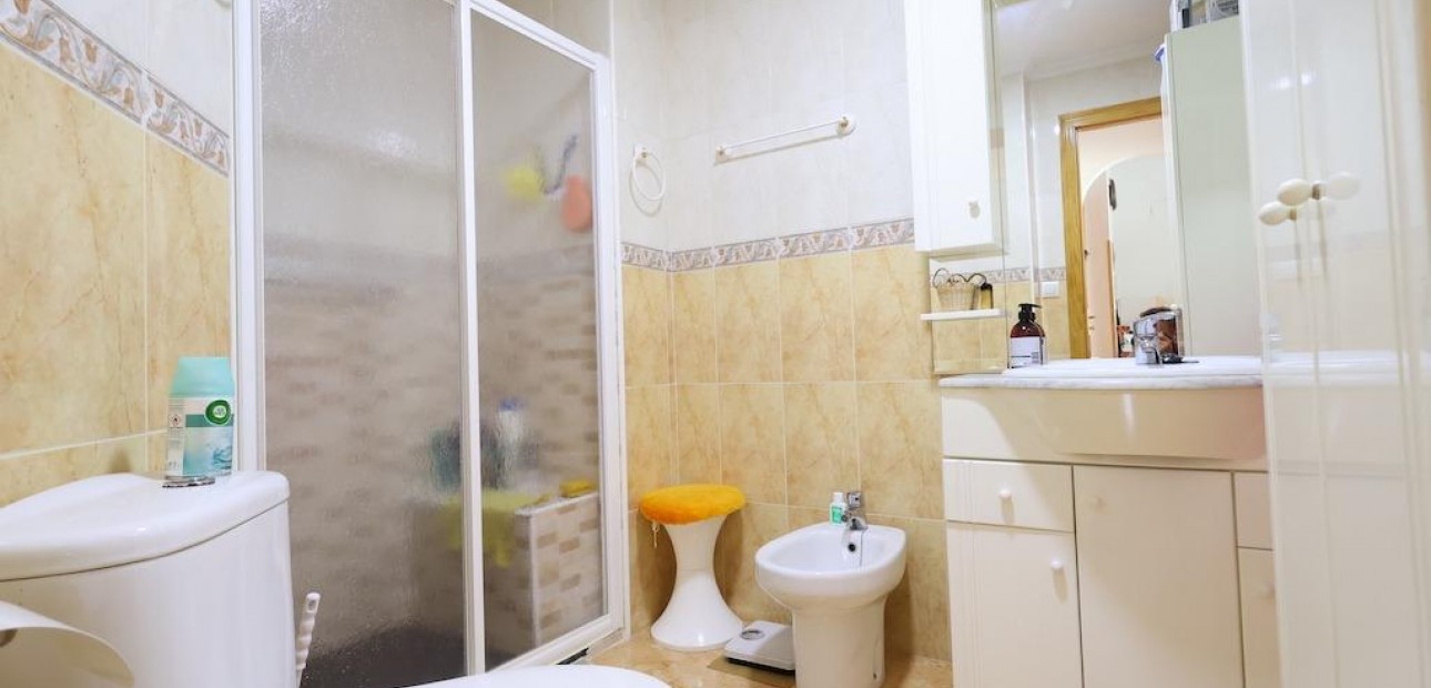 Sale - Apartment / flat -
Torrevieja - Acequion