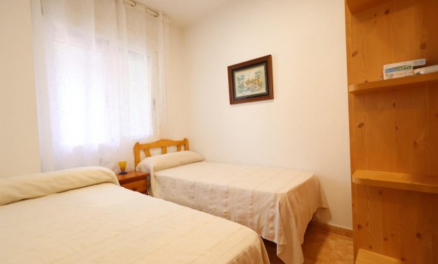 Herverkoop - Appartement / flat -
Torrevieja - Acequion