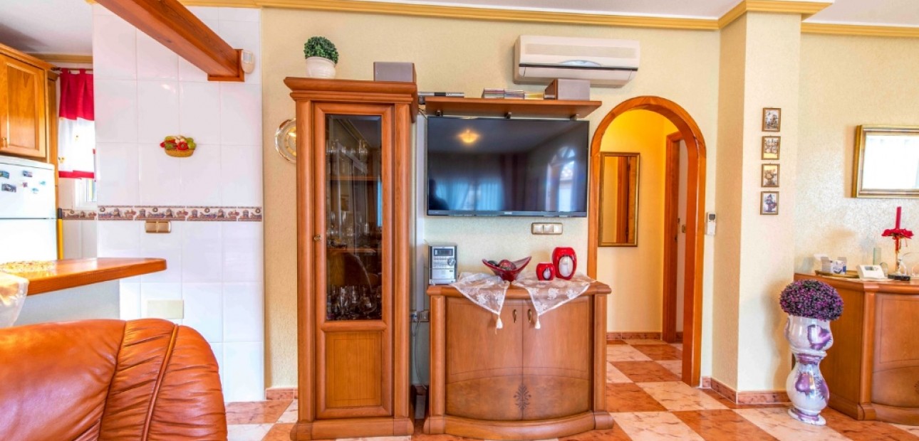 Sale - Villa -
Villamartin