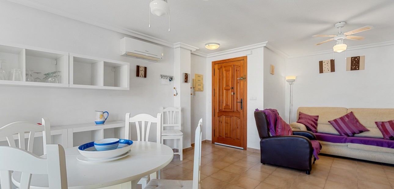 Sale - Apartment / flat -
Orihuela