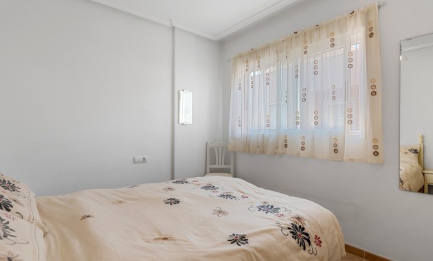 Sale - Apartment / flat -
Orihuela