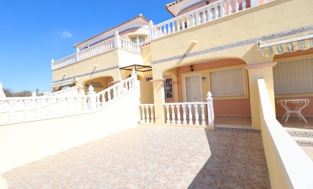 Venta - Terraced house -
Orihuela Costa - Las Filipinas