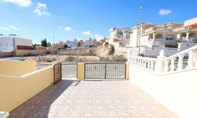 Venta - Terraced house -
Orihuela Costa - Las Filipinas