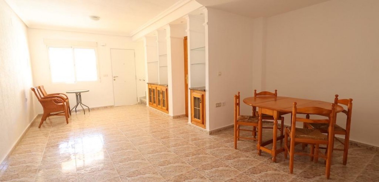 Venta - Terraced house -
Orihuela Costa - Las Filipinas