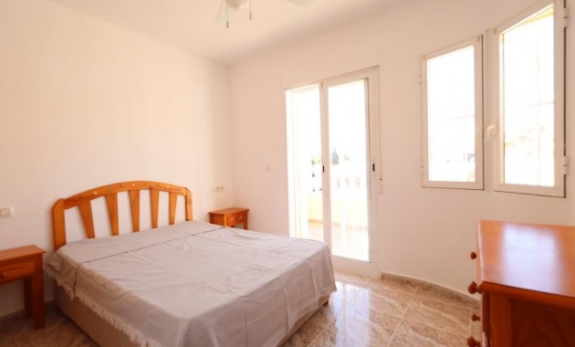 Sale - Terraced house -
Orihuela Costa - Las Filipinas