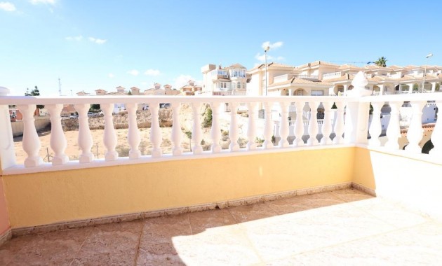 Venta - Terraced house -
Orihuela Costa - Las Filipinas