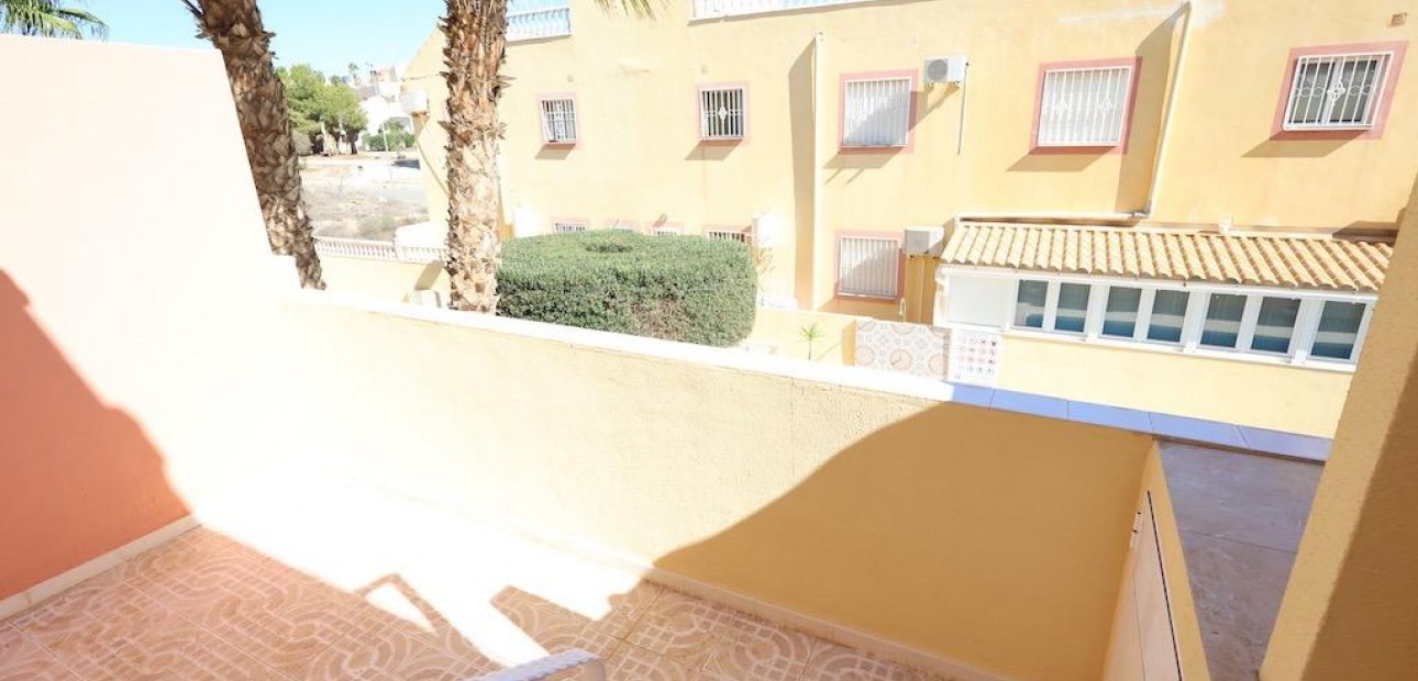 Sale - Terraced house -
Orihuela Costa - Las Filipinas