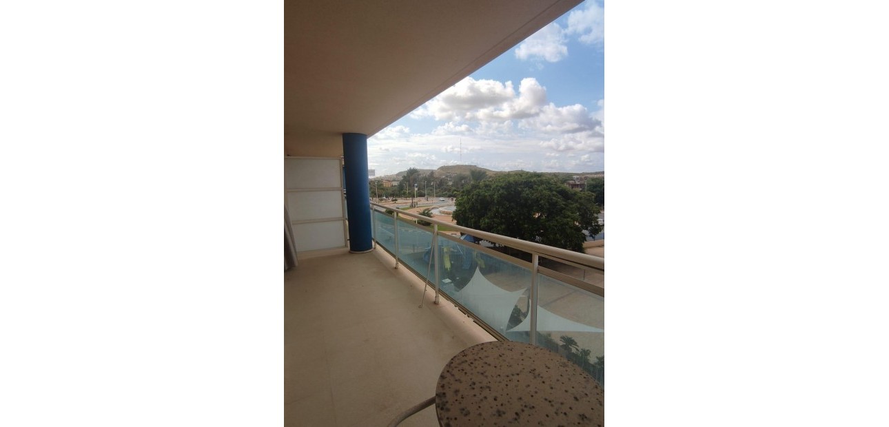 Venta - Apartamento / piso -
Guardamar del Segura - Pueblo