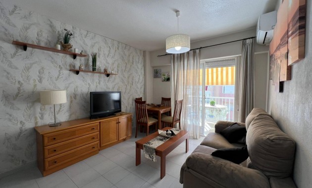 Herverkoop - Penthouse -
Torrevieja - torrevieja