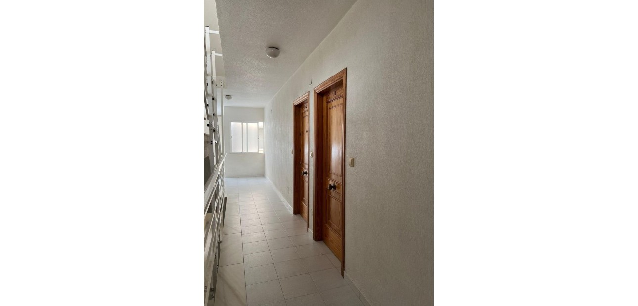 Herverkoop - Penthouse -
Torrevieja - torrevieja