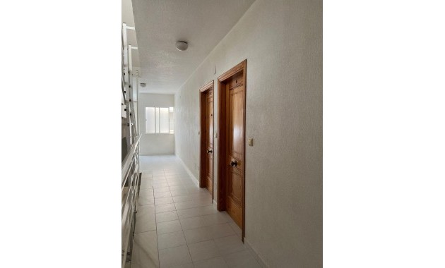 Herverkoop - Penthouse -
Torrevieja - torrevieja