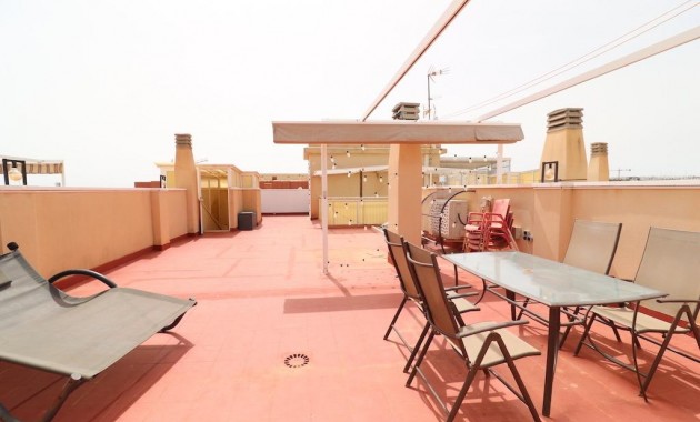 Herverkoop - Penthouse -
Orihuela Costa - Lomas de Cabo Roig