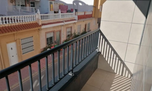 Sale - Apartment / flat -
Torrevieja - La Mata pueblo