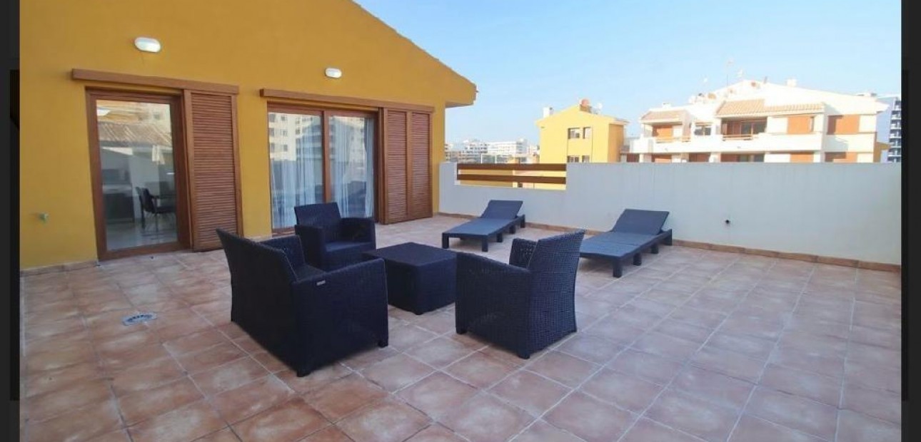 Venta - Apartamento / piso -
Torrevieja - Punta prima