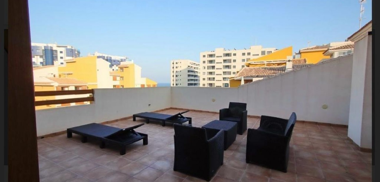 Venta - Apartamento / piso -
Torrevieja - Punta prima