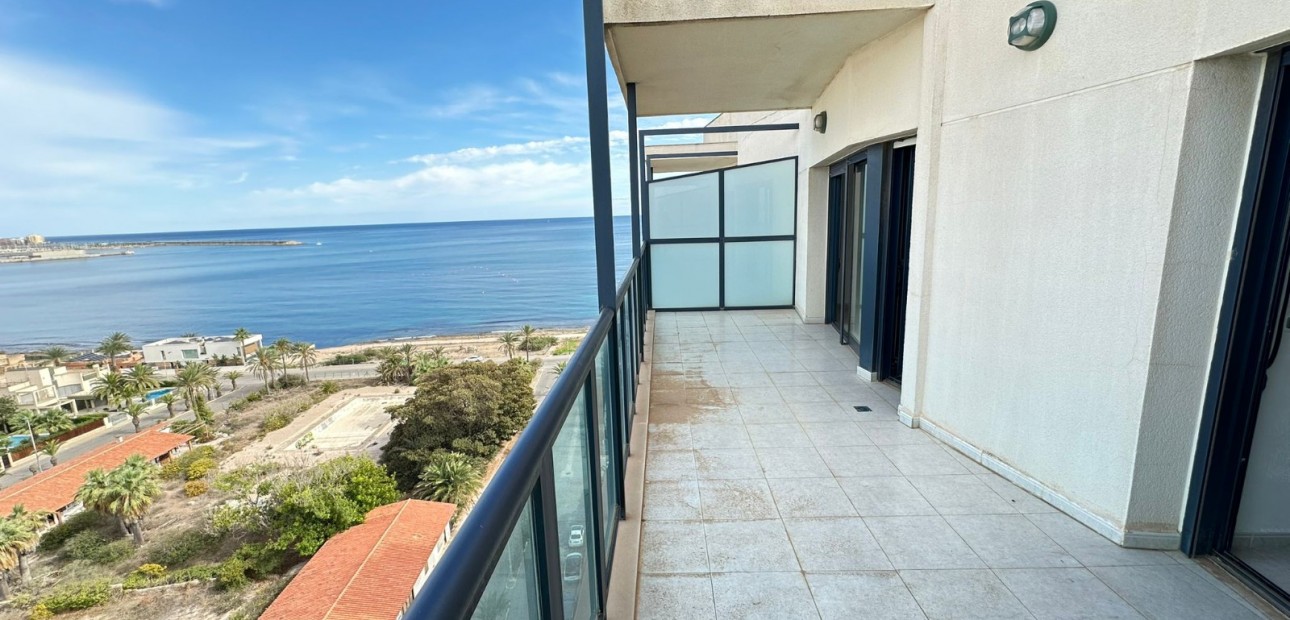 Sale - Penthouse -
Torrevieja - La Veleta