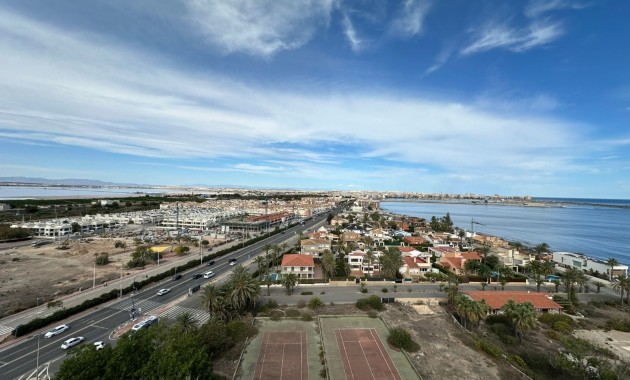 Venta - Ático -
Torrevieja - La Veleta