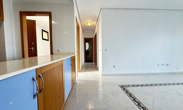 Herverkoop - Penthouse -
Torrevieja - La Veleta