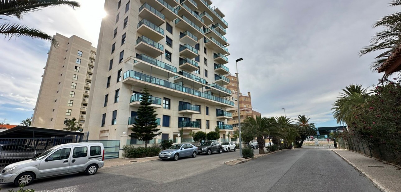 Herverkoop - Penthouse -
Torrevieja - La Veleta