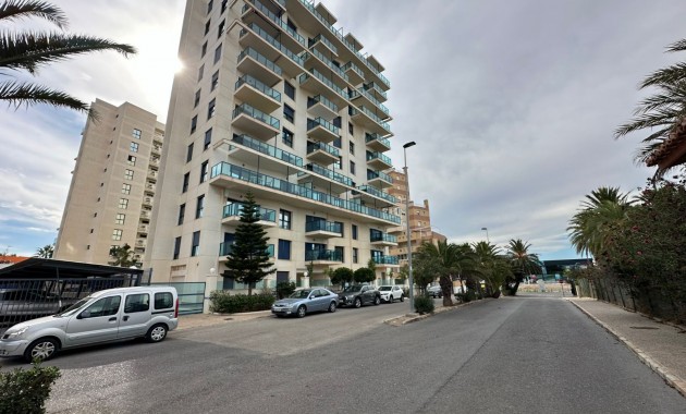 Herverkoop - Penthouse -
Torrevieja - La Veleta