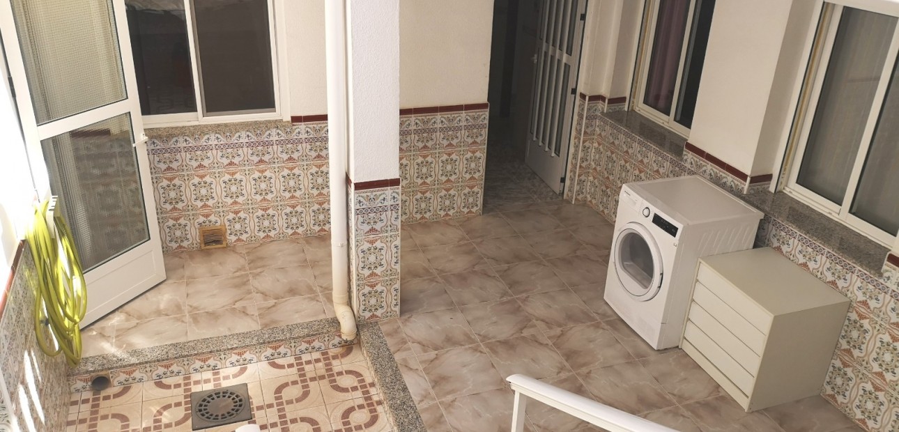 Venta - Town house -
Los Montesinos - montesinos