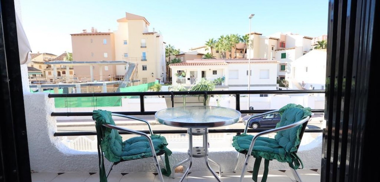 Herverkoop - Bungalow -
Torrevieja - Los Frutales