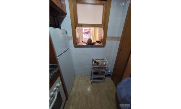 Herverkoop - Appartement / flat -
Torrevieja - Estacion de autobuses