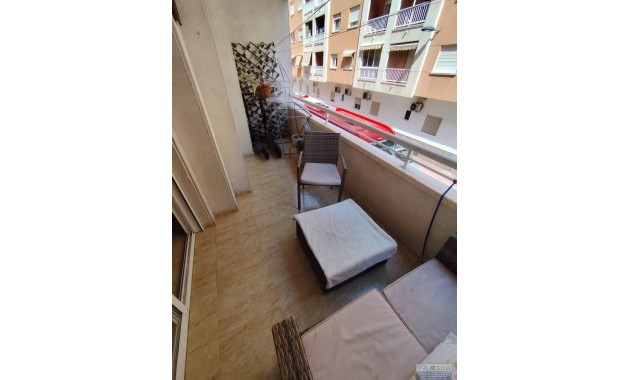 Sale - Apartment / flat -
Torrevieja - Estacion de autobuses