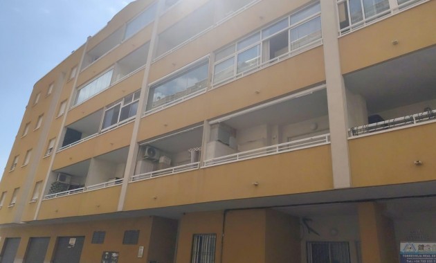 Sale - Apartment / flat -
Torrevieja - Estacion de autobuses