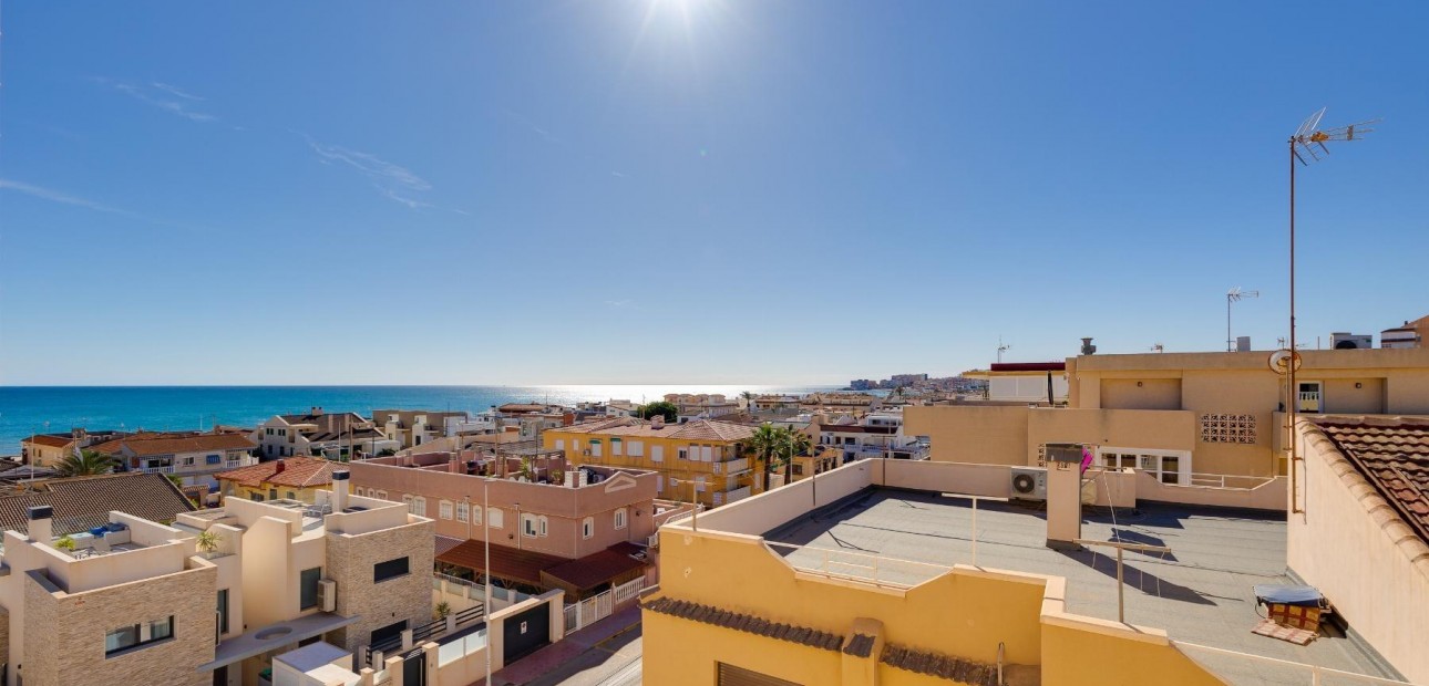 Venta - Apartamento / piso -
Torrevieja - La Mata