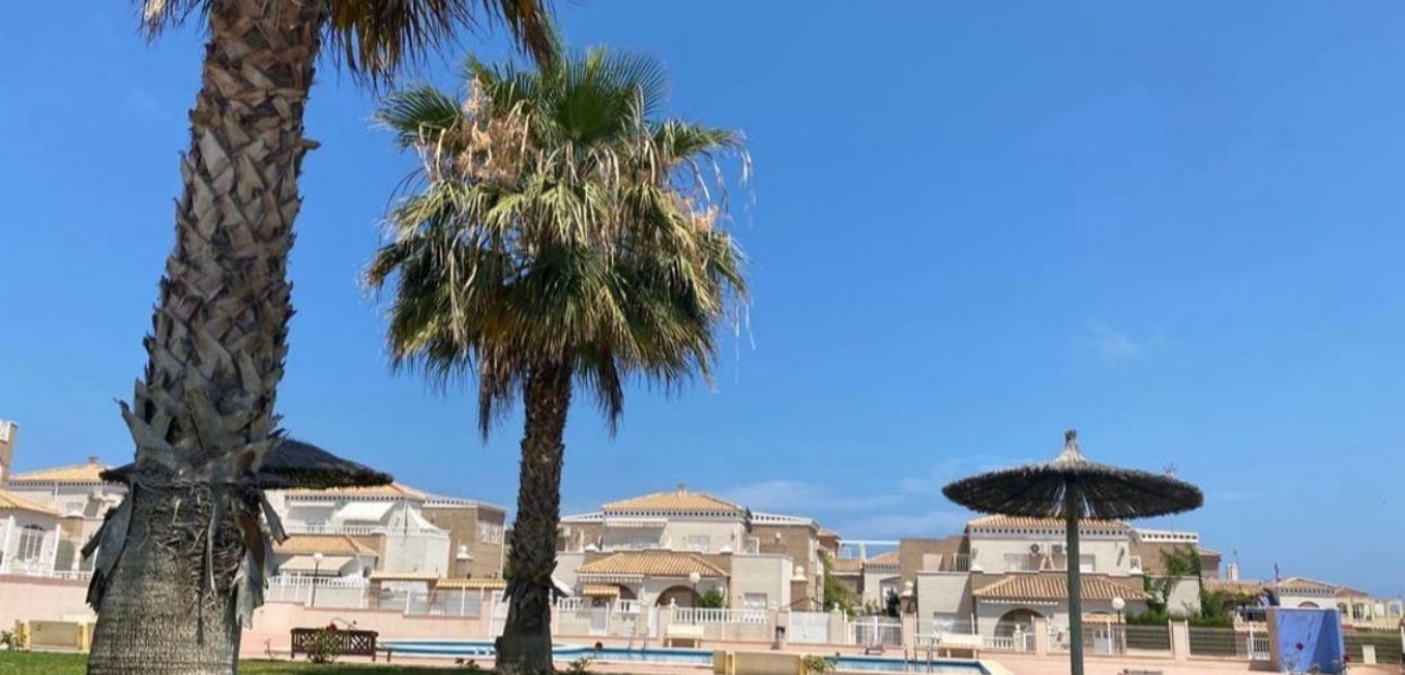 Venta - Villa -
Torrevieja - Torreblanca