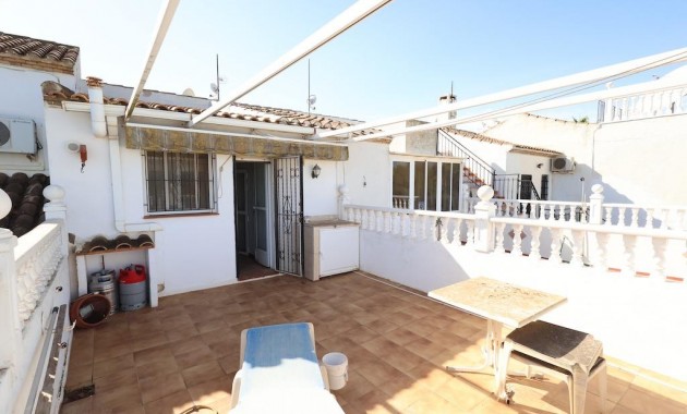 Venta - Terraced house -
San Miguel de Salinas - Villamartín