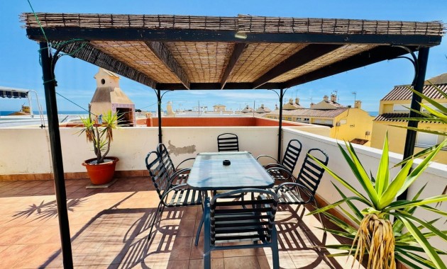 Venta - Apartamento / piso -
Torrevieja - La veleta