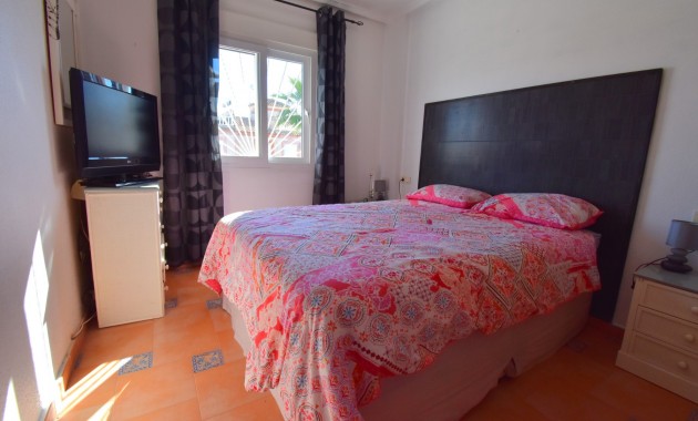 Venta - Apartamento / piso -
Orihuela Costa - Playa Flamenca