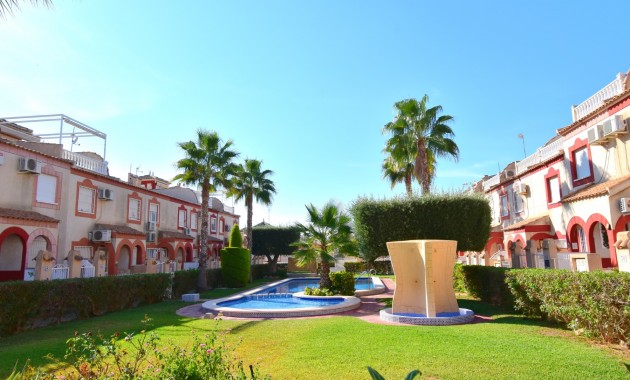 Venta - Apartamento / piso -
Orihuela Costa - Playa Flamenca