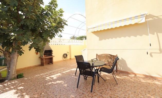 Venta - Villa -
Orihuela Costa - Playa Flamenca