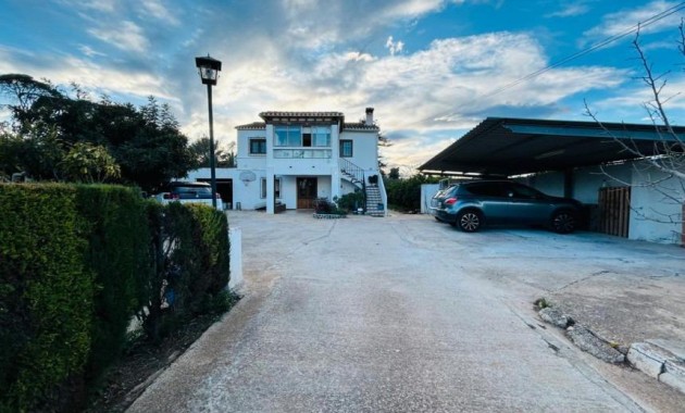 Venta - Villa -
Denia - Tossal Gros