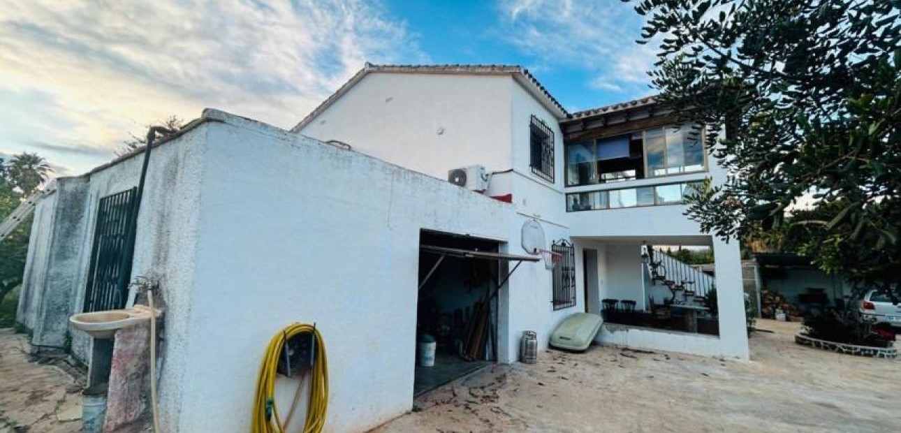 Venta - Villa -
Denia - Tossal Gros