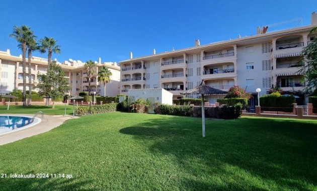 Venta - Bungalow -
Orihuela Costa - Playa Flamenca