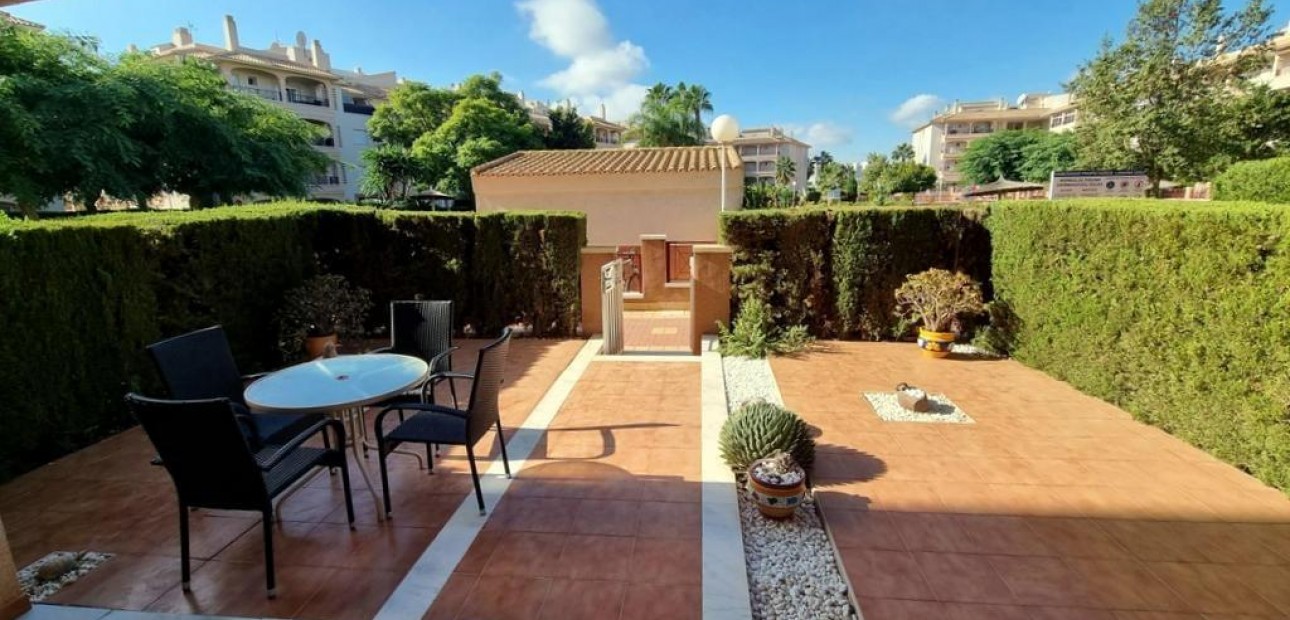 Venta - Bungalow -
Orihuela Costa - Playa Flamenca