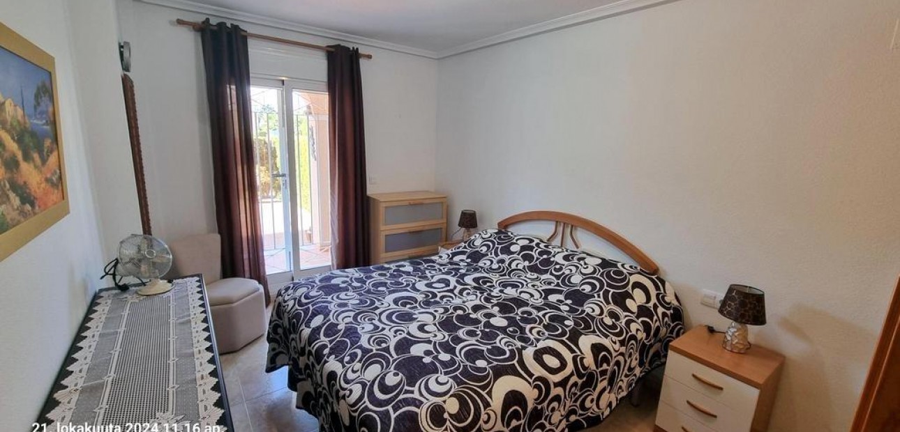 Venta - Bungalow -
Orihuela Costa - Playa Flamenca