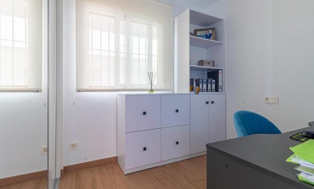 Venta - Apartamento / piso -
Torrevieja - Torreblanca