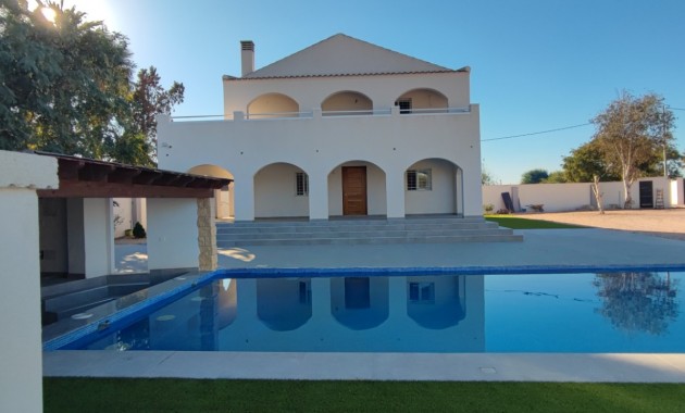 Venta - Country Property -
Catral