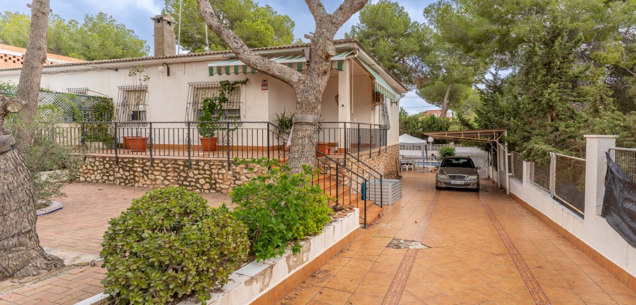 Herverkoop - Semi - Detached Villa -
Pilar de la Horadada - Pinar de Campoverde