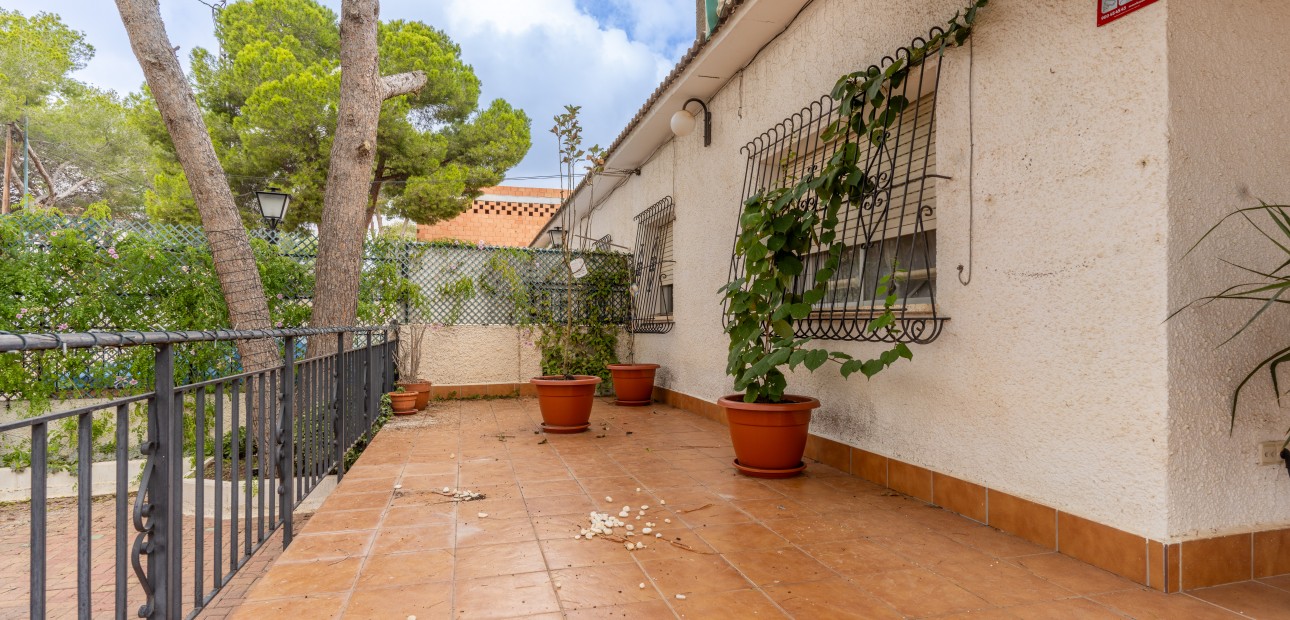 Herverkoop - Semi - Detached Villa -
Pilar de la Horadada - Pinar de Campoverde