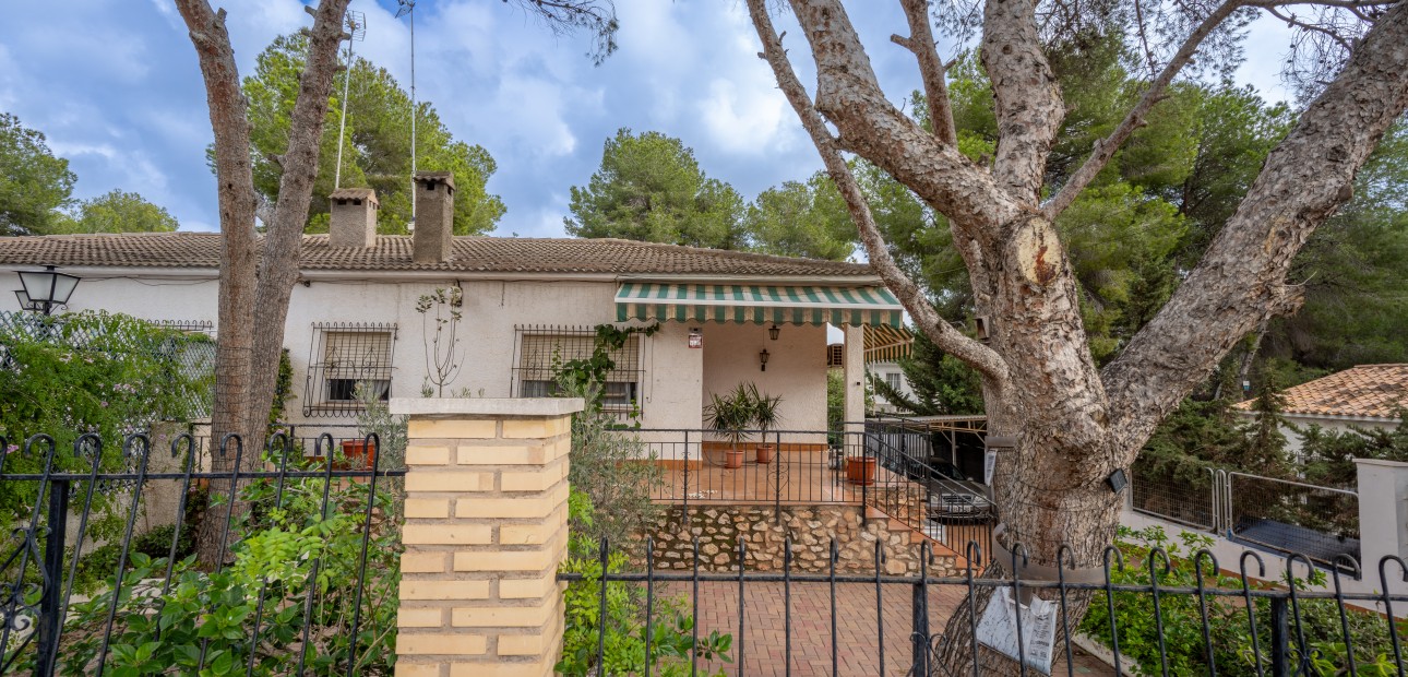 Herverkoop - Semi - Detached Villa -
Pilar de la Horadada - Pinar de Campoverde