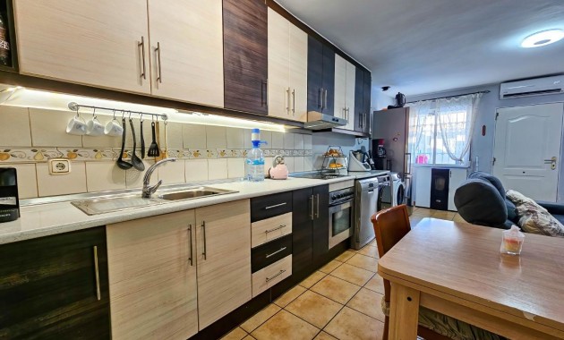 Venta - Bungalow -
Torrevieja - Calas blanca